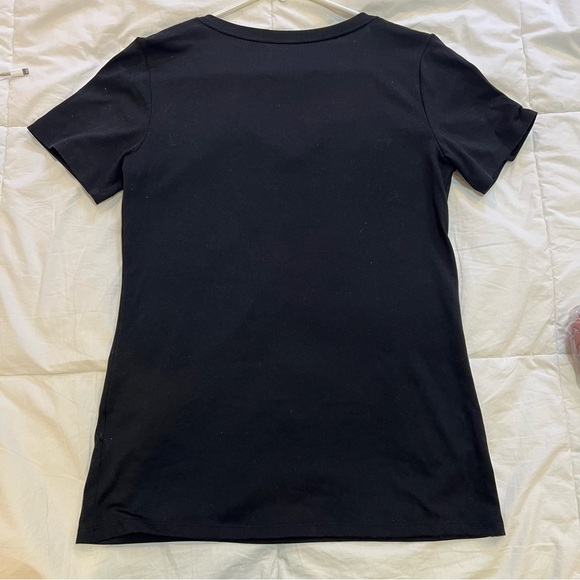 🌟2 FOR $25🌟 NIKE Tee T-shirt Black Size Women’s Small - Picture 4 of 5